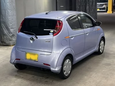 Subaru R2