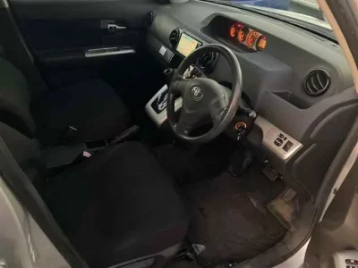 Toyota COROLLA RUMION