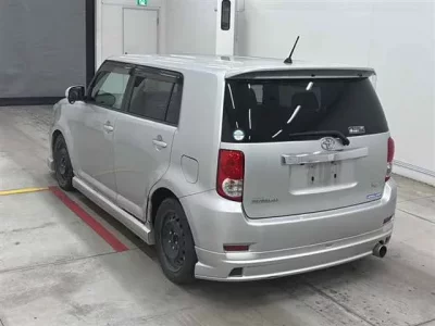 Toyota COROLLA RUMION