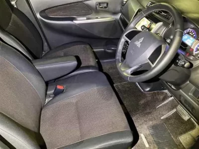 Mitsubishi EK CUSTOM
