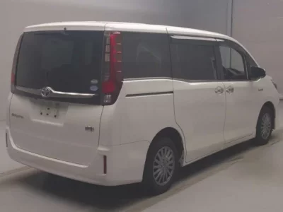 Toyota ESQUIRE