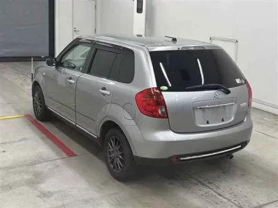 Mazda VERISA