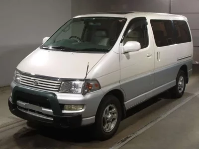 Toyota HIACE REGIUS