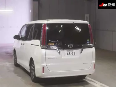 Toyota ESQUIRE