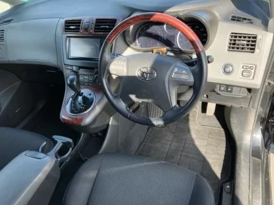 Toyota MARK X ZIO