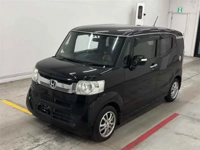 Honda N BOX SLASH
