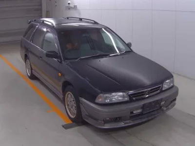 Nissan AVENIR WAGON