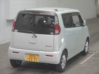 Suzuki MRWAGON