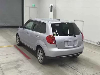 Mazda VERISA