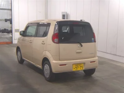 Suzuki MRWAGON