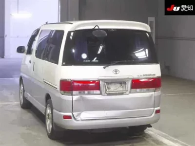 Toyota HIACE REGIUS