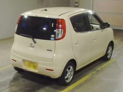 Suzuki MRWAGON