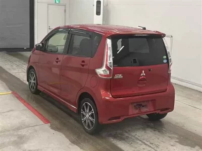 Mitsubishi EK CUSTOM