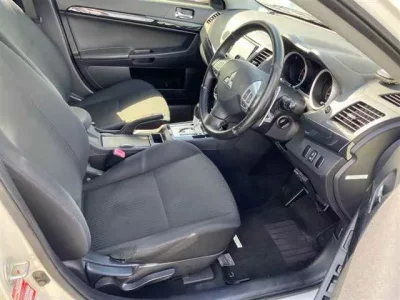 Mitsubishi GALANT FORTIS
