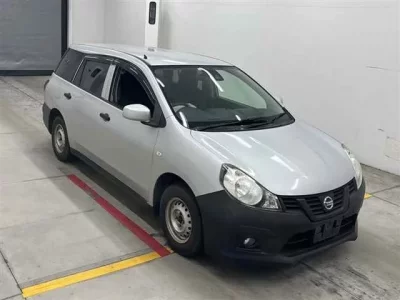 Nissan AD