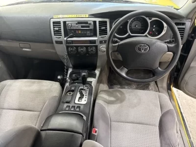 Toyota HILUX SURF