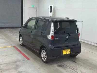 Mitsubishi EK CUSTOM