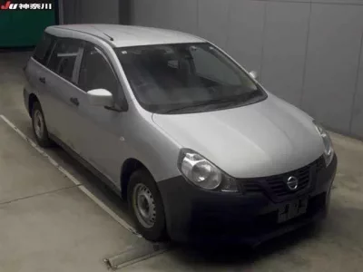 Nissan AD