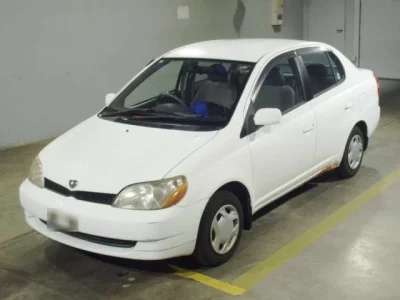 Toyota PLATZ