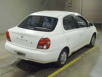 Toyota PLATZ
