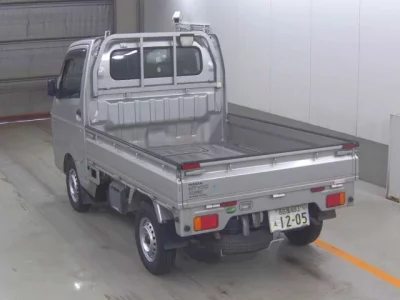 Nissan CLIPPER TRUCK