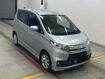Mitsubishi EK CUSTOM