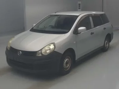 Nissan AD