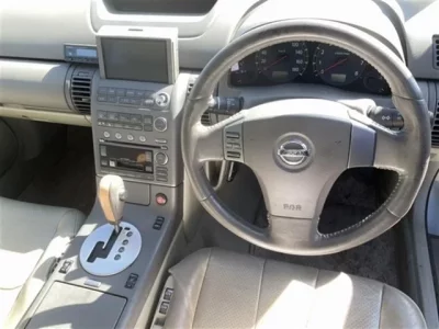 Nissan STAGEA