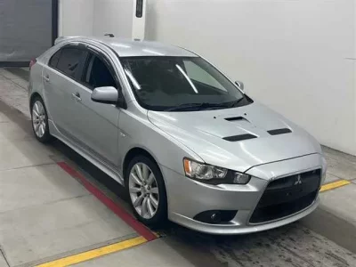 Mitsubishi GALANT FORTIS