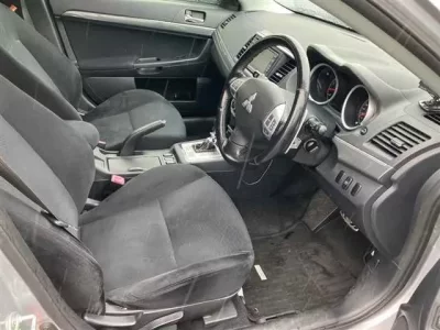 Mitsubishi GALANT FORTIS
