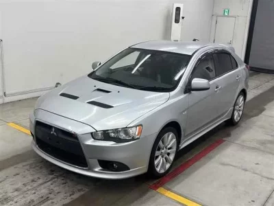 Mitsubishi GALANT FORTIS