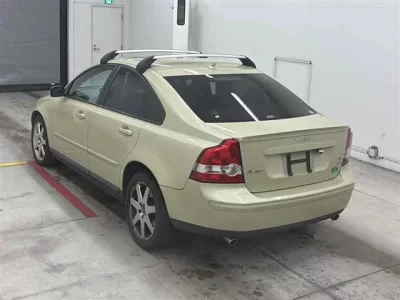 Volvo S40