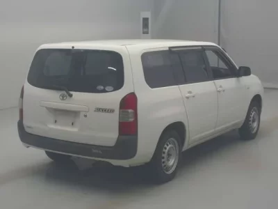 Toyota SUCCEED