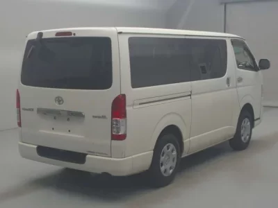Toyota REGIUS ACE VAN