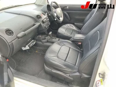 Volkswagen NEW BEETLE