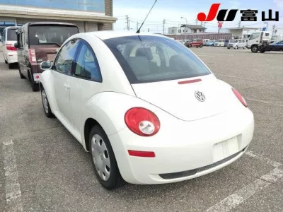 Volkswagen NEW BEETLE