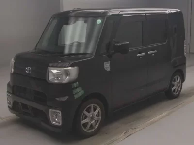 Toyota PIXIS MEGA