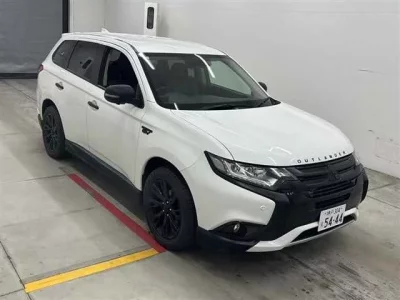 Mitsubishi OUTLANDER PHEV
