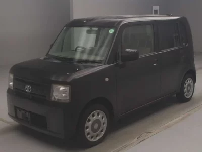 Toyota PIXIS SPACE