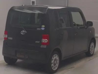 Toyota PIXIS SPACE