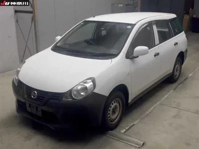 Nissan AD