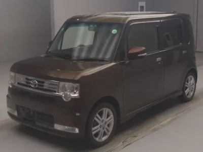 Toyota PIXIS SPACE