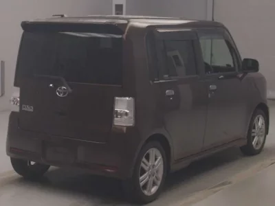 Toyota PIXIS SPACE