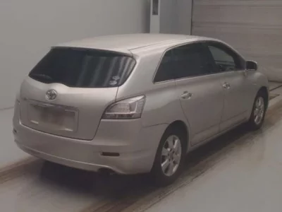 Toyota MARK X ZIO