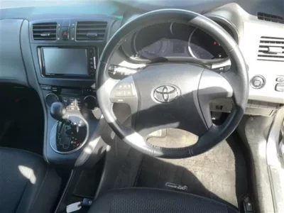 Toyota MARK X ZIO