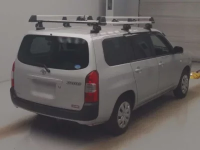 Toyota SUCCEED