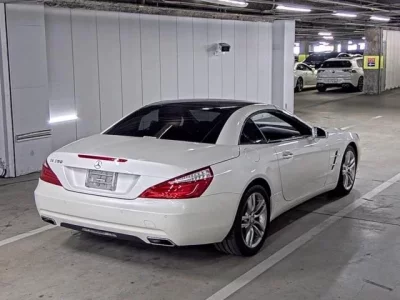 Mercedes-Benz SL SERIES
