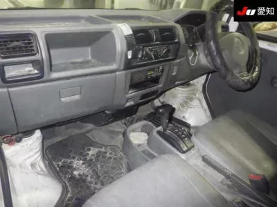 Nissan CLIPPER TRUCK