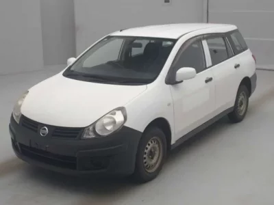 Nissan AD