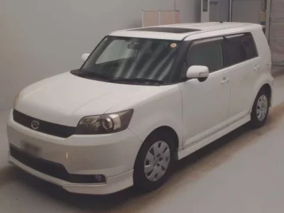 Toyota COROLLA RUMION